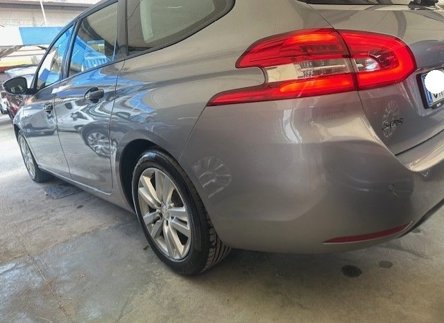 
								PEUGEOT 308 2020 AUTOMATICA 1,5 DCI pieno									