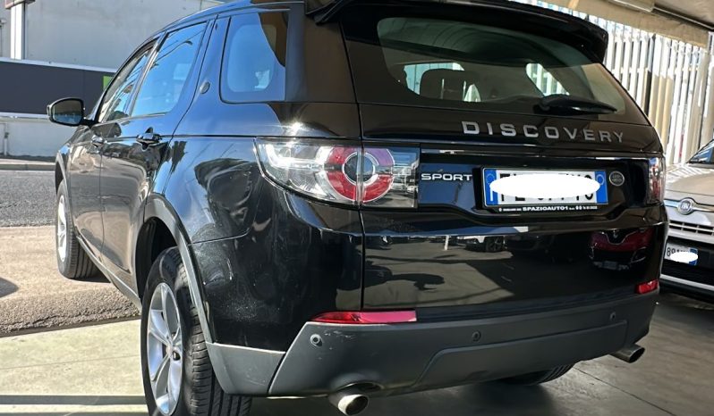 
								LAND ROVER DISCOVERY SPORT pieno									