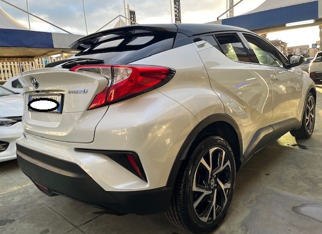 
								TOYOTA CH . R IBRIDA AUTOMATICA! pieno									