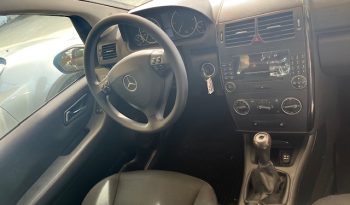 
									MERCEDES A180 pieno								