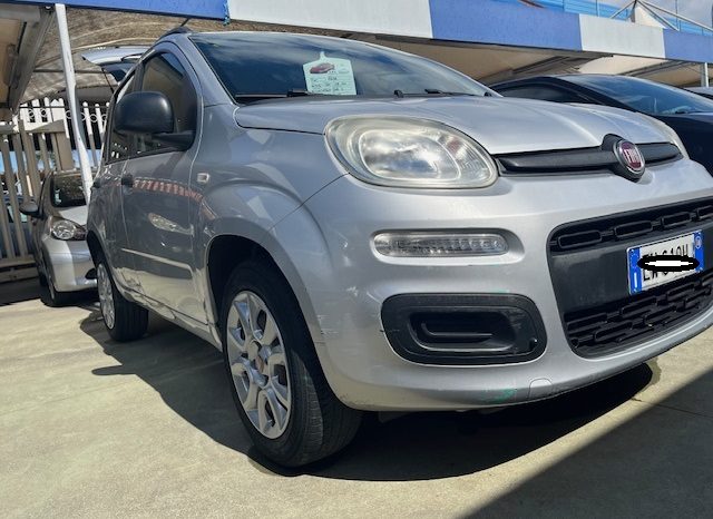 
								FIAT PANDA pieno									