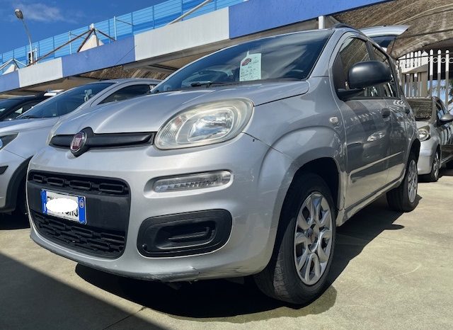 
								FIAT PANDA pieno									