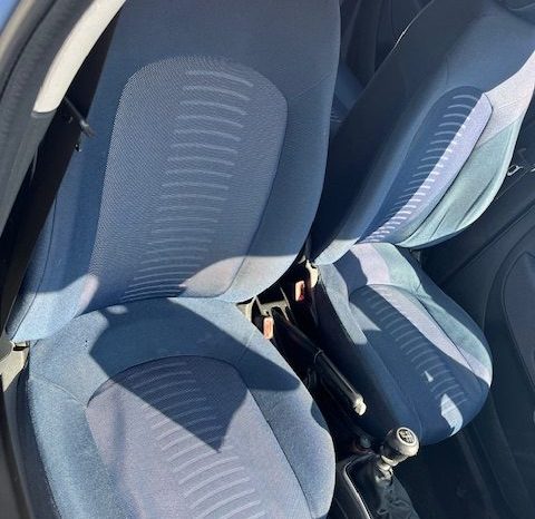 
								FIAT GRANDE PUNTO pieno									