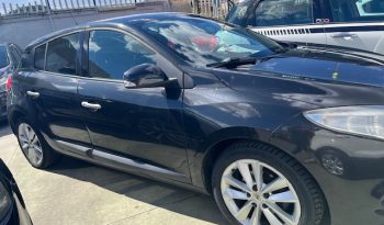 
									RENAUTL MEGANE pieno								