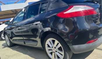 
									RENAUTL MEGANE pieno								