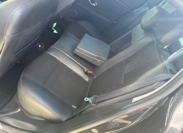 
								RENAUTL MEGANE pieno									