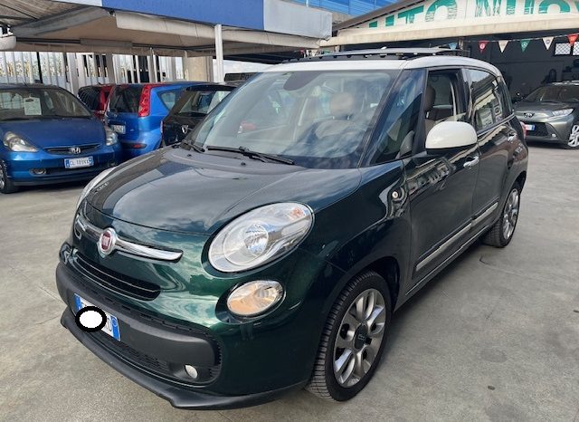 
								FIAT 500L TETTO APRIBILE E PANORAMICO pieno									