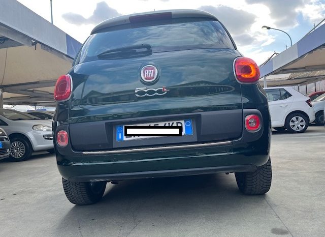 
								FIAT 500L TETTO APRIBILE E PANORAMICO pieno									