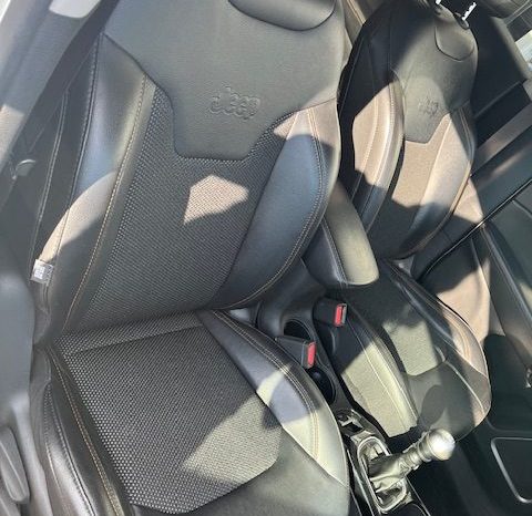 
								JEEP COMPASS LIMITED 1,6 MJ RETRO CAMERA, NAVIGATORE… pieno									