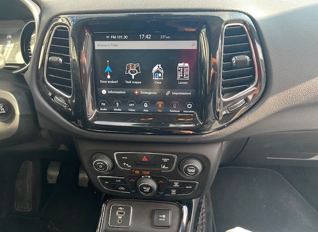 
								JEEP COMPASS LIMITED 1,6 MJ RETRO CAMERA, NAVIGATORE… pieno									