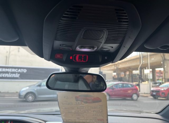 
								PEUGEOT 3008 1,6 DIESEL GT- LINE AUTOMATICA pieno									