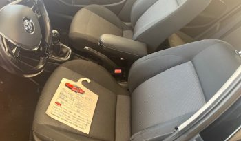 
									VOLKSWAGEN POLO pieno								