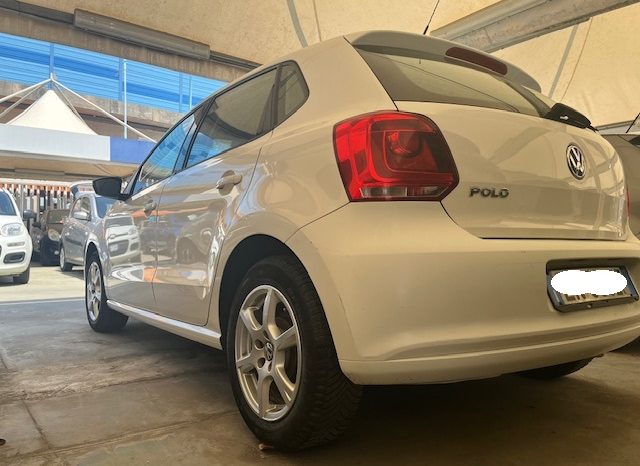 
								VOLKSWAGEN POLO 1,2 pieno									