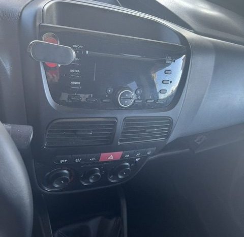 
								FIAT DOBLO’ 1,6 MJ pieno									