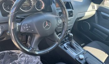 
									MERCEDES CLASSE C AUTOMATICO pieno								
