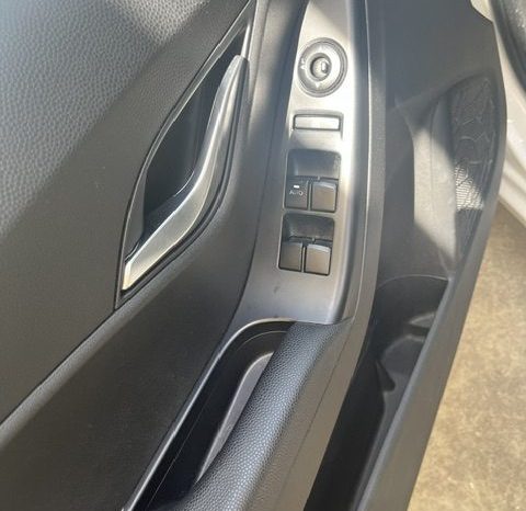 
								HYUNDAI IX20 1,4 DIESEL pieno									