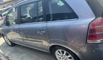 
									OPEL ZAFIRA pieno								