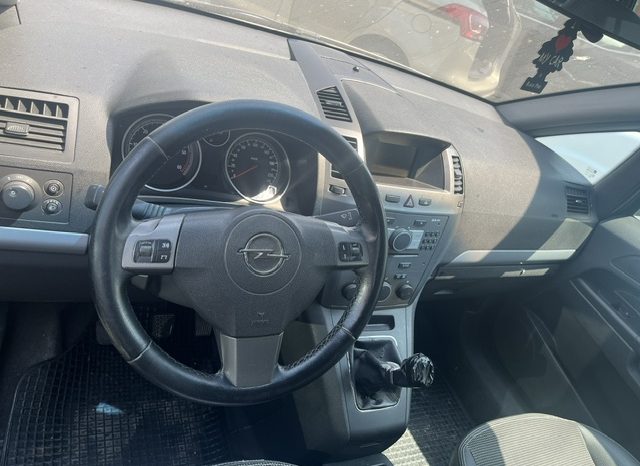 
								OPEL ZAFIRA pieno									