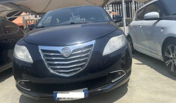 
									LANCIA YPSILON AUTOMATICA pieno								