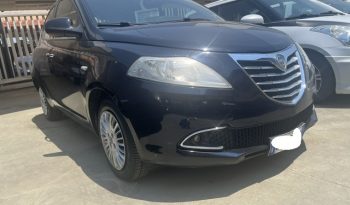 
									LANCIA YPSILON AUTOMATICA pieno								