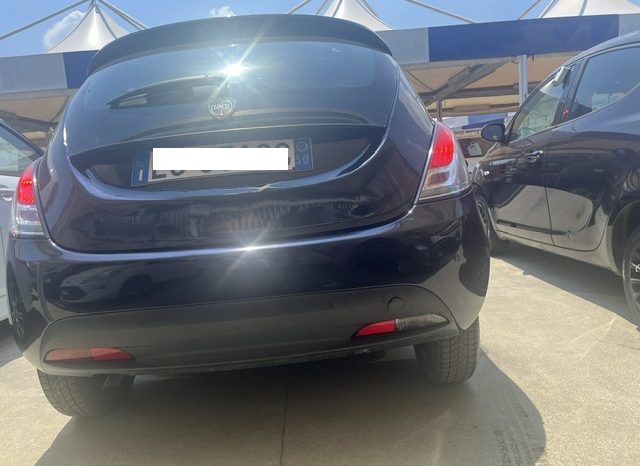 
								LANCIA YPSILON AUTOMATICA pieno									