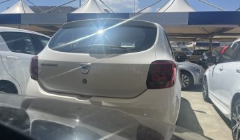 
									DACIA SANDERO 06/2017 pieno								