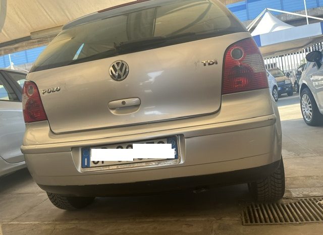 
								VOLKSWAGEN POLO 1,4 DIESEL pieno									