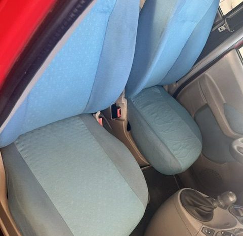 
								FIAT PANDA pieno									