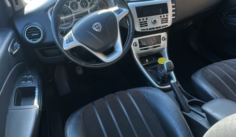 
								LANCIA DELTA 1,6 MJ pieno									