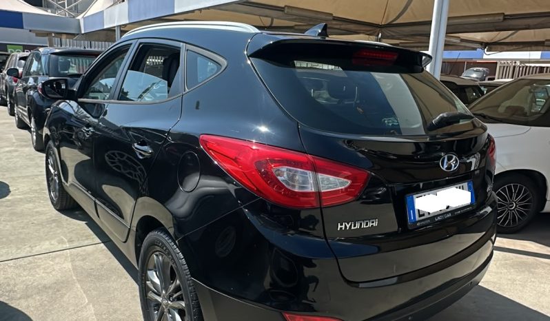 
								HYUNDAI IX35 pieno									