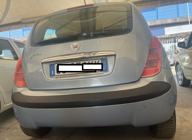 
								LANCIA YPSILON 1,2 pieno									