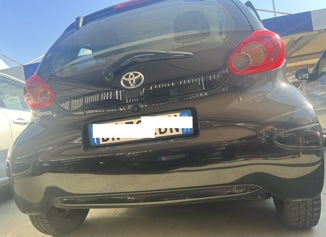 
								TOYOTA AYGO pieno									