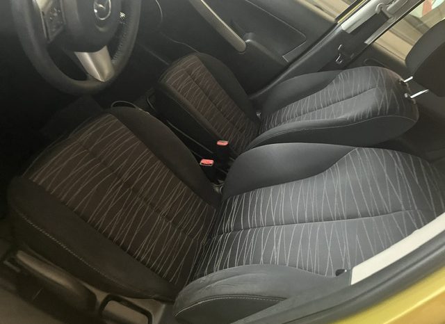 
								MAZDA 2 pieno									
