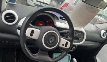 
									RENAULT TWINGO pieno								