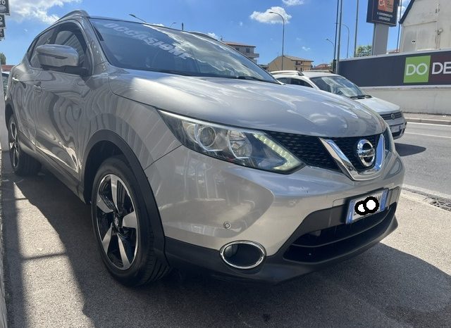 
								NISSAN QASHQAI TETTO PANORAMICO pieno									
