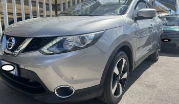 
									NISSAN QASHQAI TETTO PANORAMICO pieno								