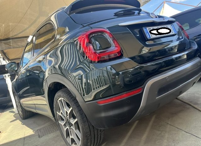 
								FIAT 500X CROSS PLUS pieno									