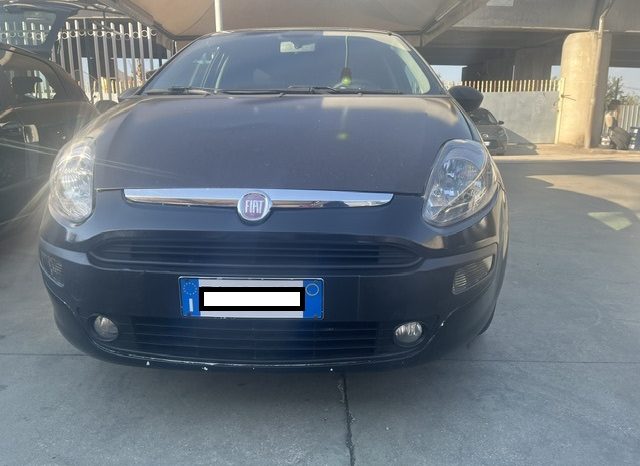 
								FIAT PUNTO EVO pieno									