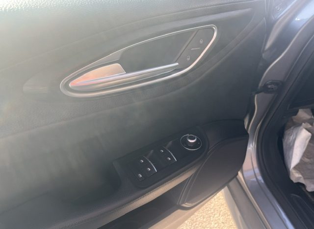 
								ALFA ROMEO GIULIA AUTOMATICA pieno									