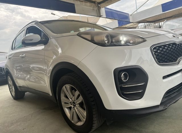 
								KIA SPORTAGE pieno									