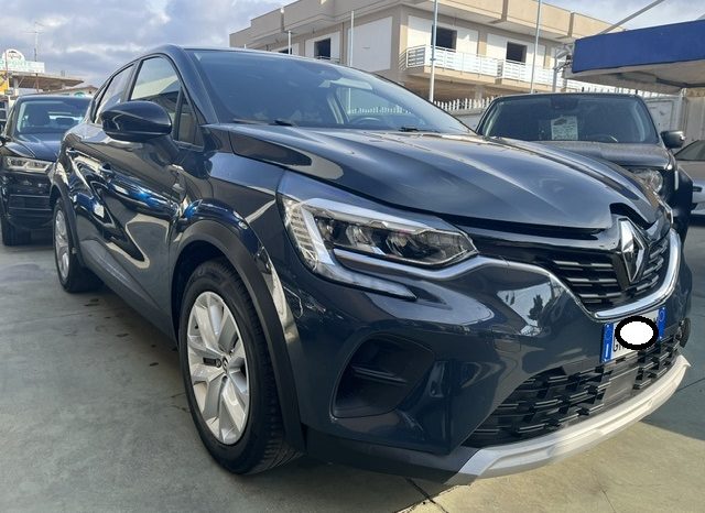 
								RENAULT CAPTUR 2023 AUTOMATICA pieno									