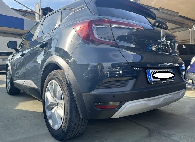 
								RENAULT CAPTUR 2023 AUTOMATICA pieno									