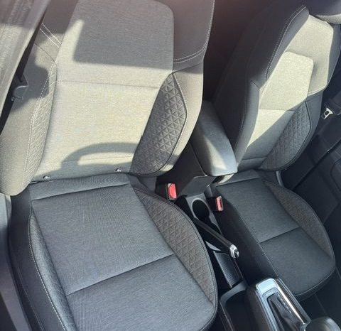 
								RENAULT CAPTUR 2023 AUTOMATICA pieno									