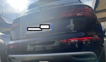 
									AUDI Q5 QUATTRO S- TRONIC pieno								