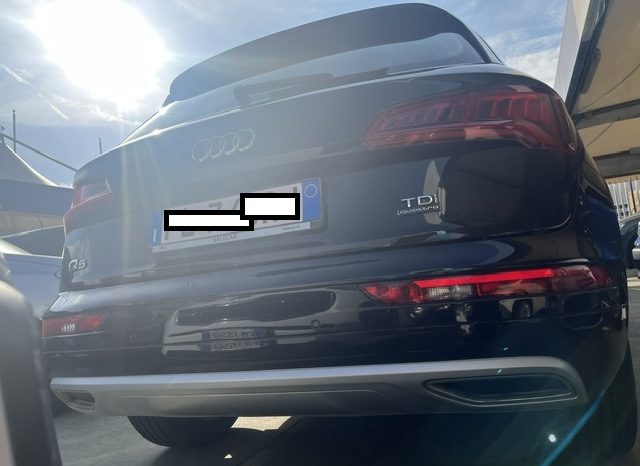 
								AUDI Q5 QUATTRO S- TRONIC pieno									