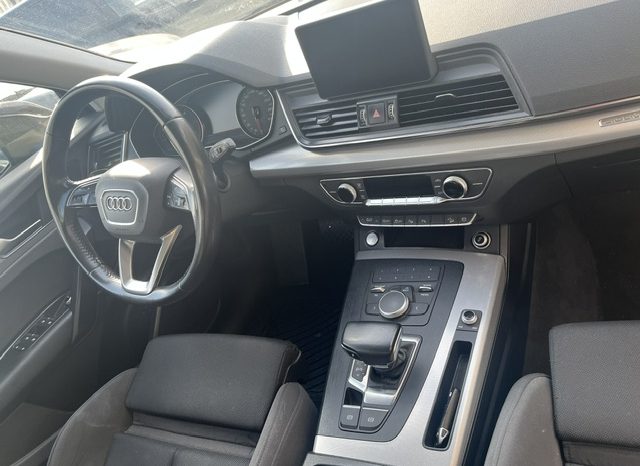 
								AUDI Q5 QUATTRO S- TRONIC pieno									