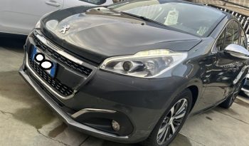 
									PEUGEOT 208 pieno								