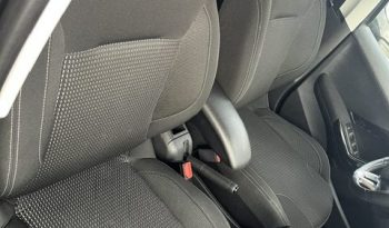 
									PEUGEOT 208 pieno								