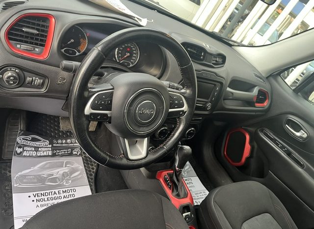 
								JEEP RENEGADE AUTOMATICA TETTO PANORAMICO pieno									
